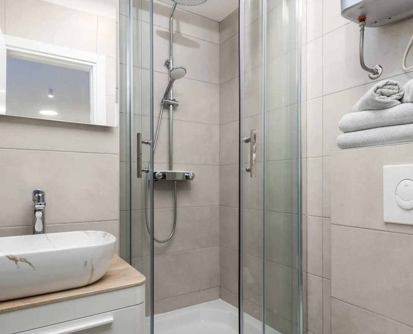 Brand New Apartments Villa Tereza Icici, 100M From The Beach