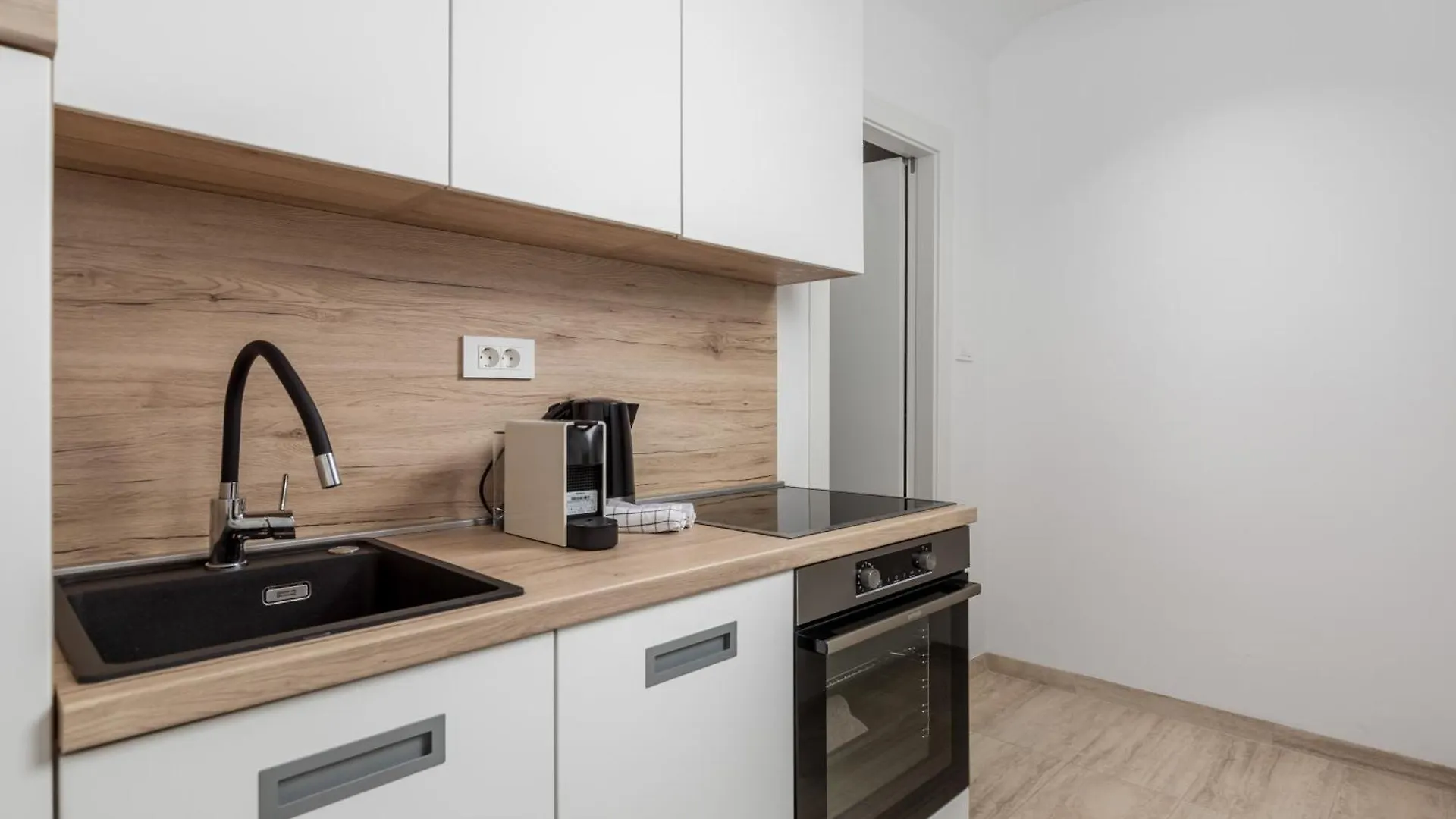 Brand New Apartments Villa Tereza Icici, 100M From The Beach Kroatien