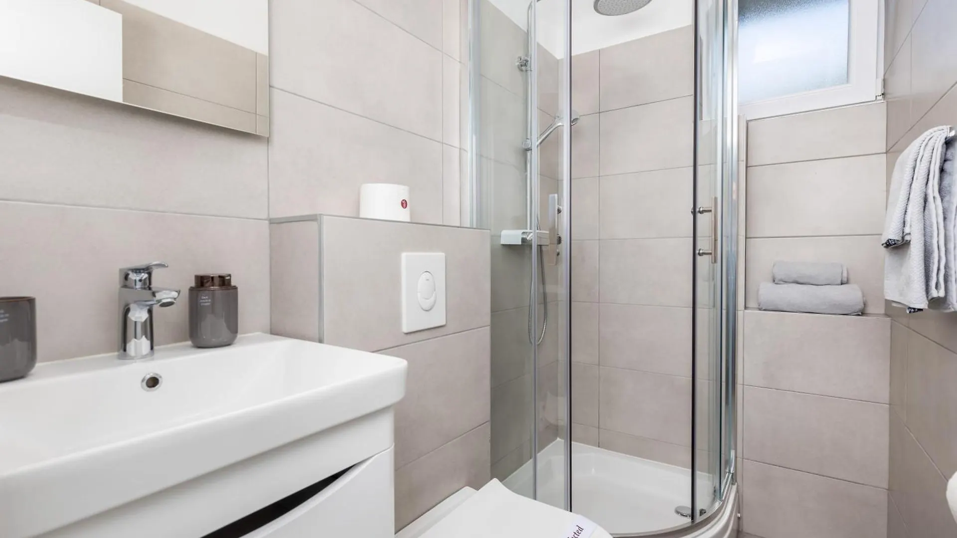 Brand New Apartments Villa Tereza Icici, 100M From The Beach